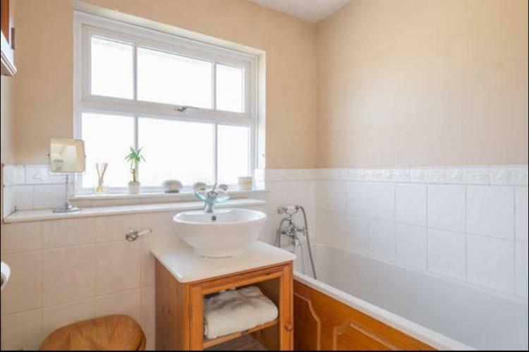 Comfy Private Room In Shared House CBG エクステリア 写真