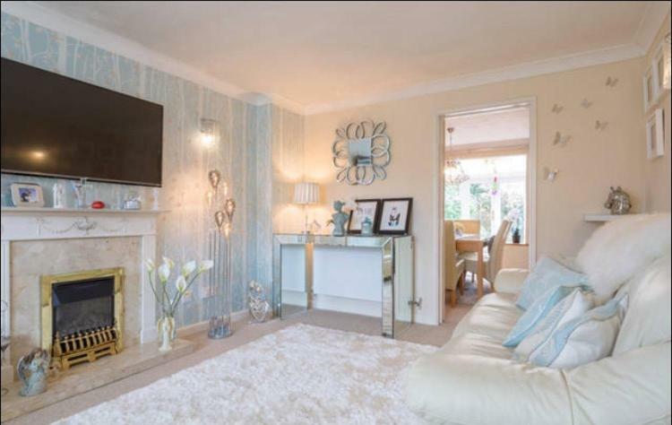 Comfy Private Room In Shared House CBG エクステリア 写真