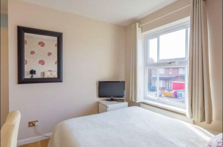 Comfy Private Room In Shared House CBG エクステリア 写真
